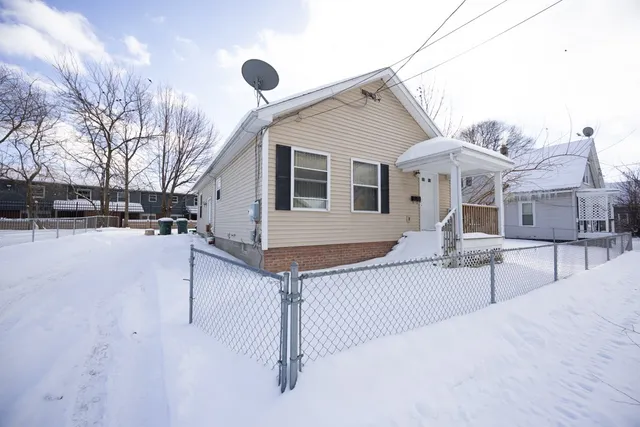 $134,900 | 101 Rauber Street, Rochester, NY 14605
