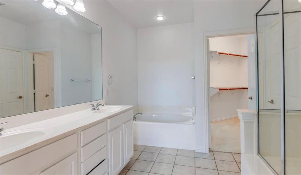 727 Scenic Ranch Circle Fairview, TX 75069 - Photo 6 of 11 Double Vanity Sepeate Shower