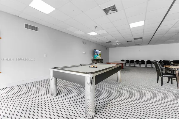 $344,444 | 2150 Sans Souci Boulevard, Unit B605, North Miami, FL 33181