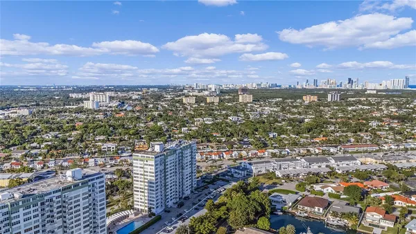 $344,444 | 2150 Sans Souci Boulevard, Unit B605, North Miami, FL 33181