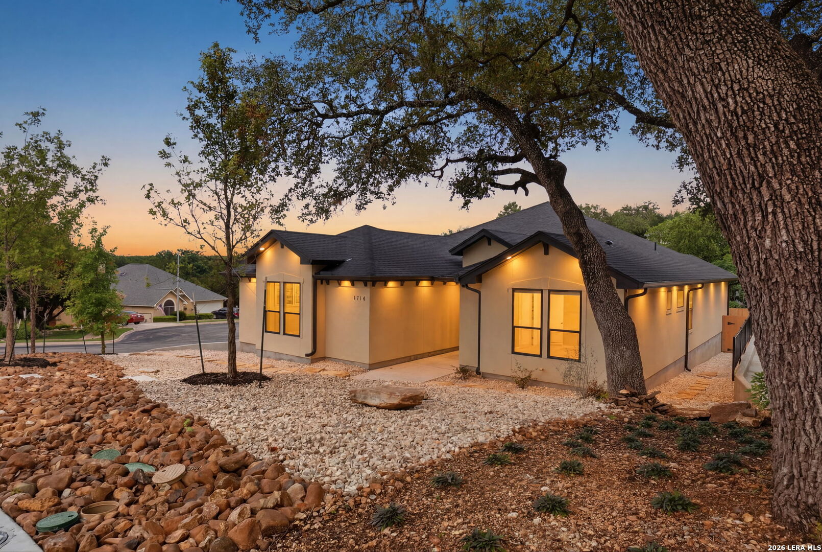 1714 Junction Ridge San Antonio, TX 78248 - Photo 3 of 32