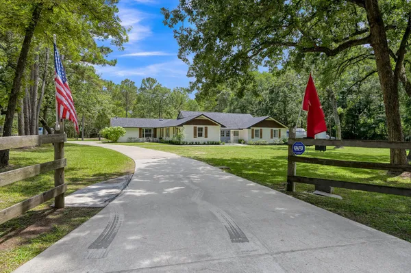 $615,000 | 33933 Deer Creek Way, Stagecoach, TX 77355