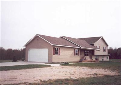 6279 River Road Manistee, MI 49660 - Photo 2 of 9 Additional Photo