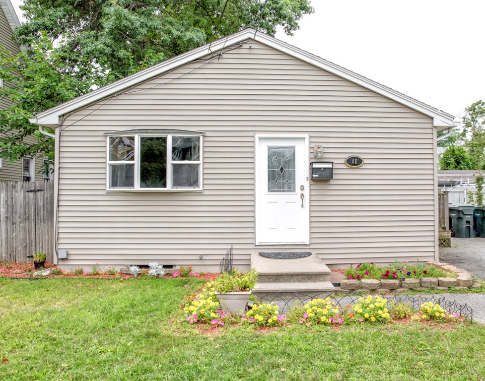 46 Edgemont Street Springfield, MA 01109 - Photo 1 of 29