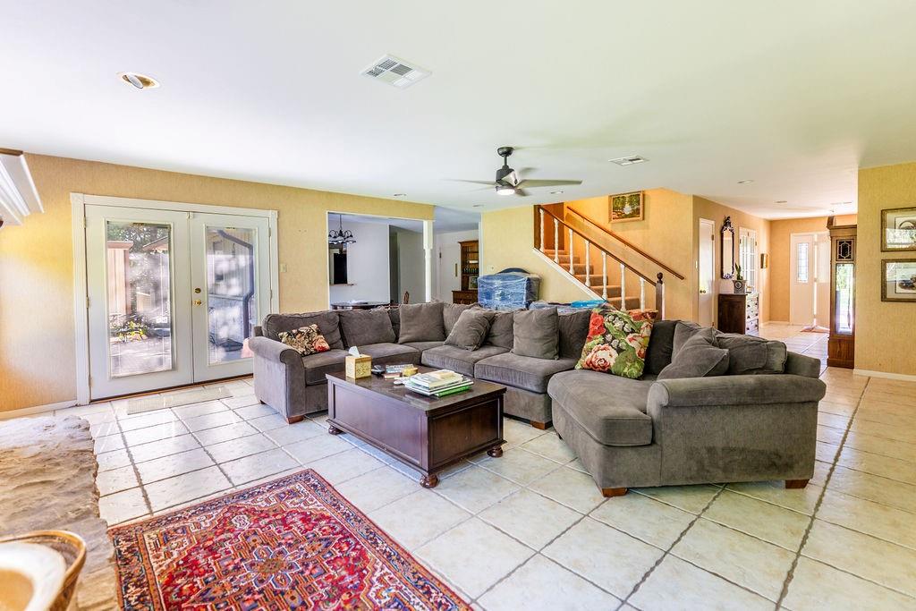 663 Coxs Oak Valley Road Waco, TX 76705 - Photo 13 of 40