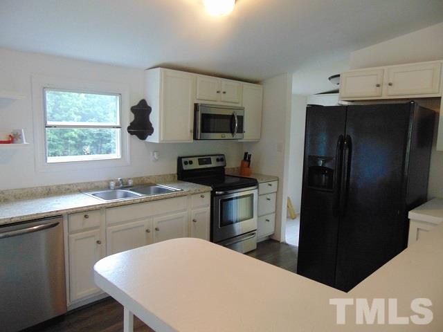 9584 Williamson Road Bullock, NC 27507 - Photo 9 of 15 Gallery Image 9