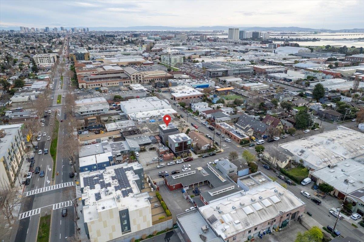 1034 Grayson Street Berkeley, CA 94710 - Photo 34 of 48 Aerial overview of property's location featuring nearby urban area