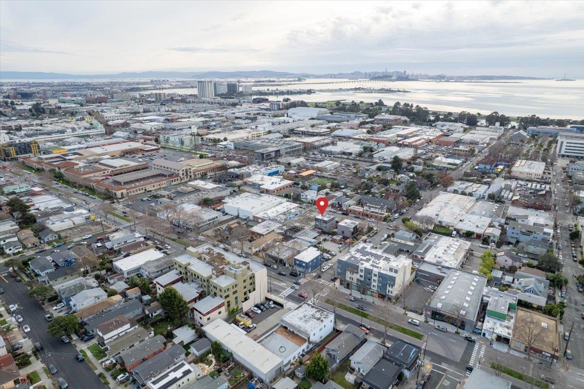 1034 Grayson Street Berkeley, CA 94710 - Photo 42 of 48 Aerial view of property's location featuring nearby urban area