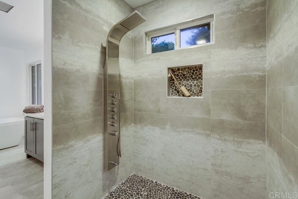 15964 Lime Grove Road Poway, CA 92064 - Photo 13 of 25