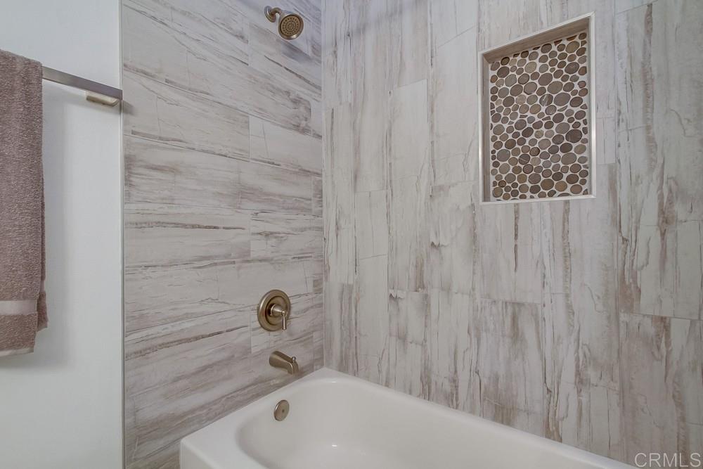 15964 Lime Grove Road Poway, CA 92064 - Photo 17 of 25
