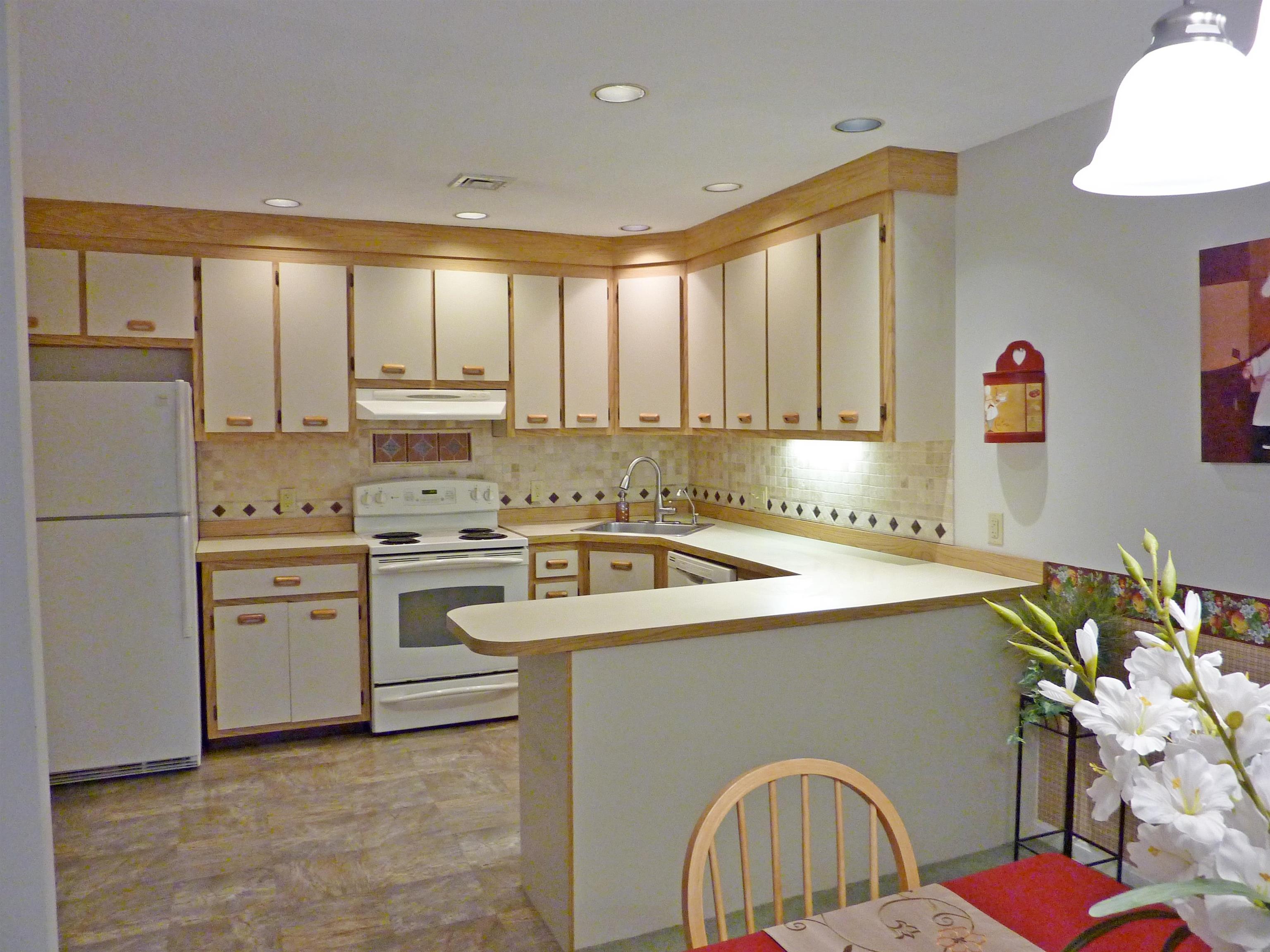68 Heather Court Nashua, NH 03062 - Photo 11 of 38