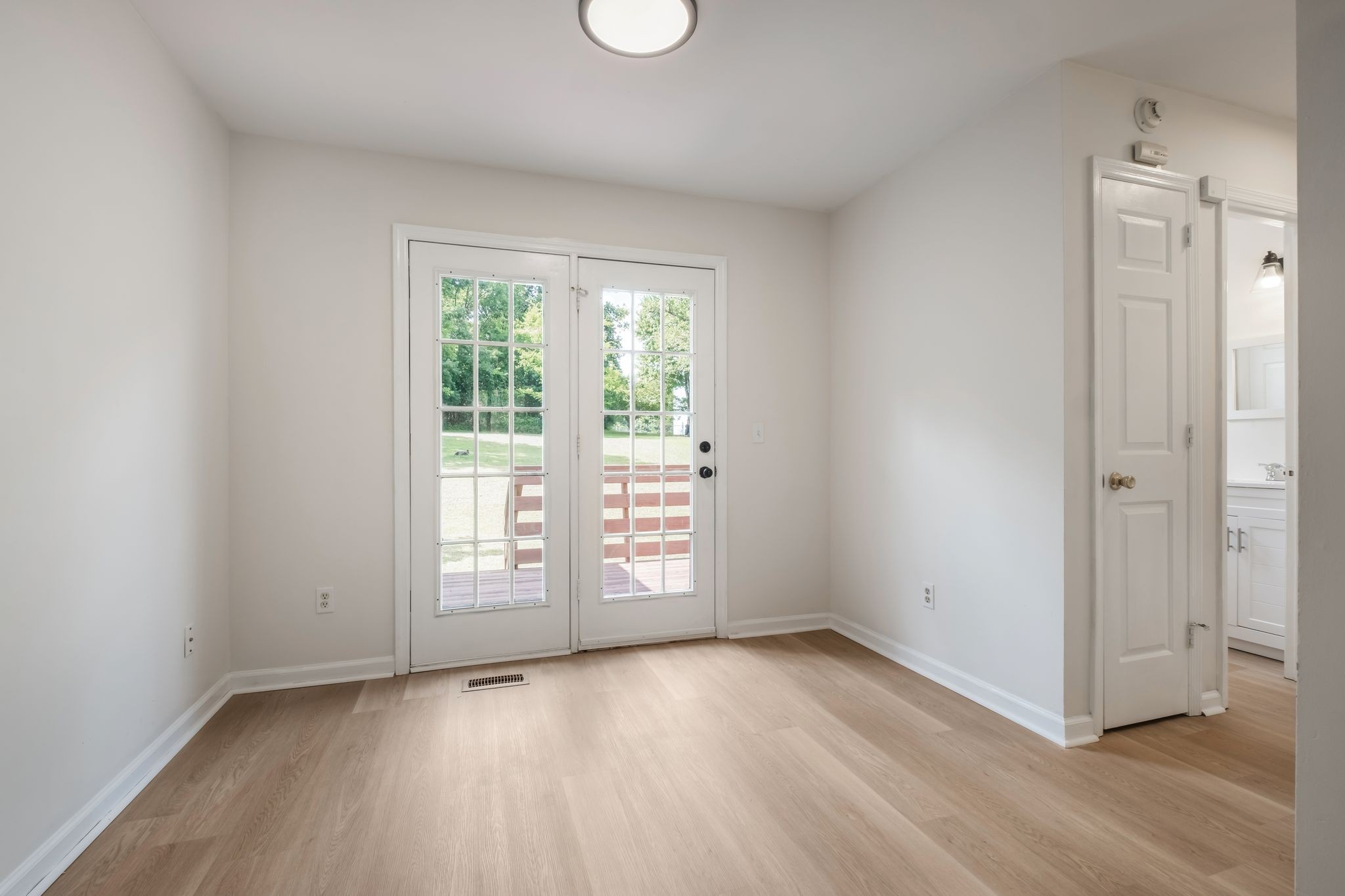 5413 Roxborough Point Hermitage, TN 37076 - Photo 11 of 34