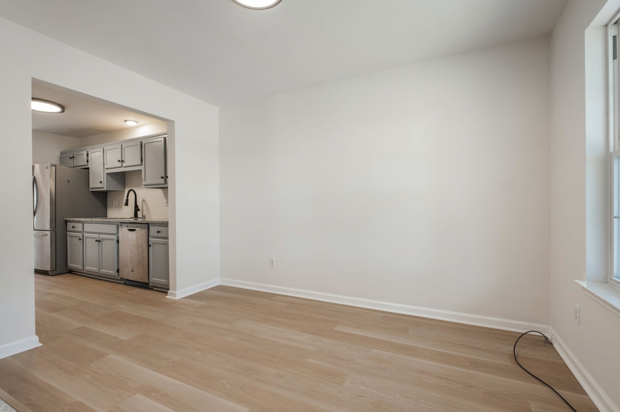 5413 Roxborough Point Hermitage, TN 37076 - Photo 7 of 34