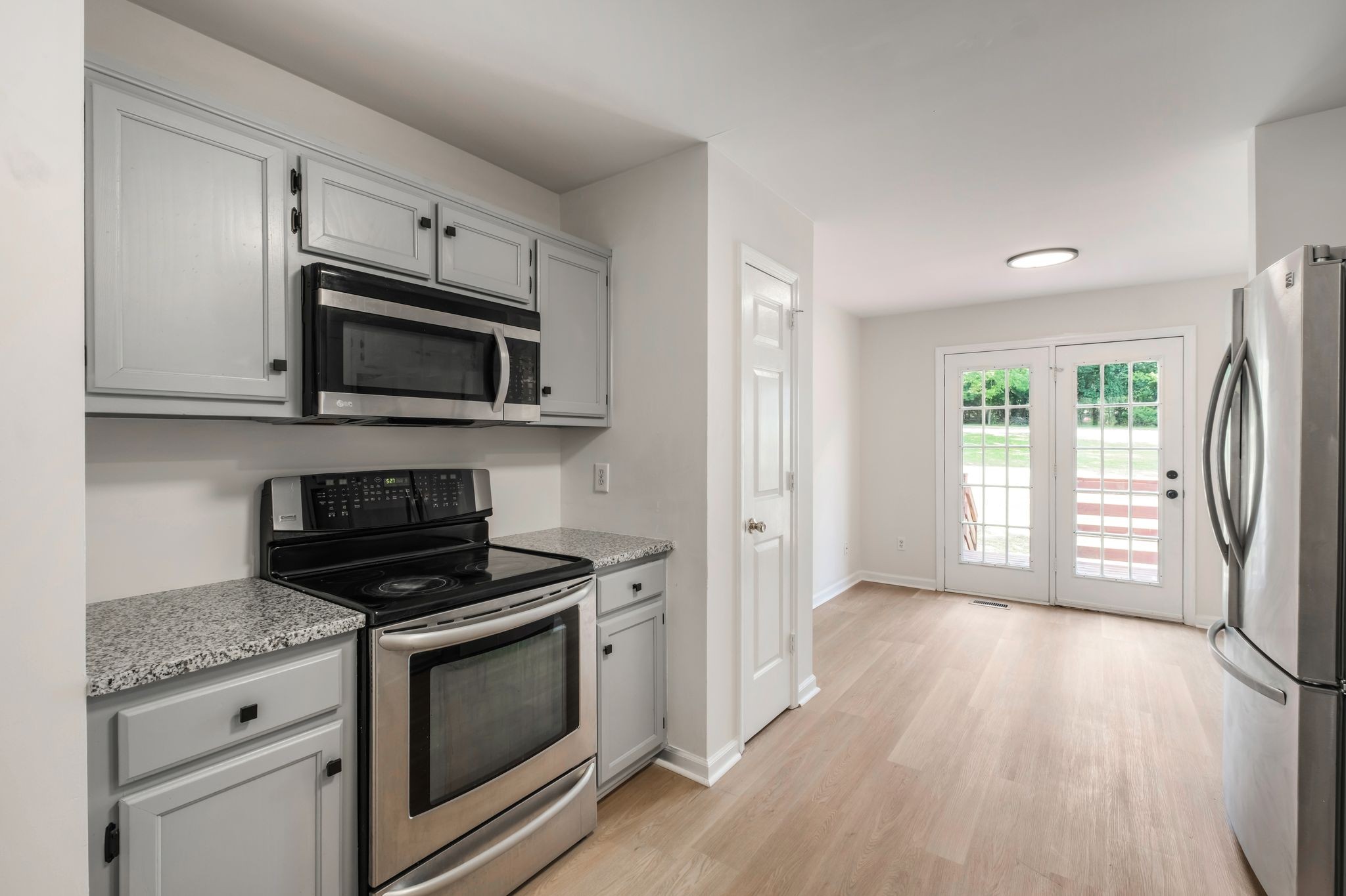 5413 Roxborough Point Hermitage, TN 37076 - Photo 10 of 34