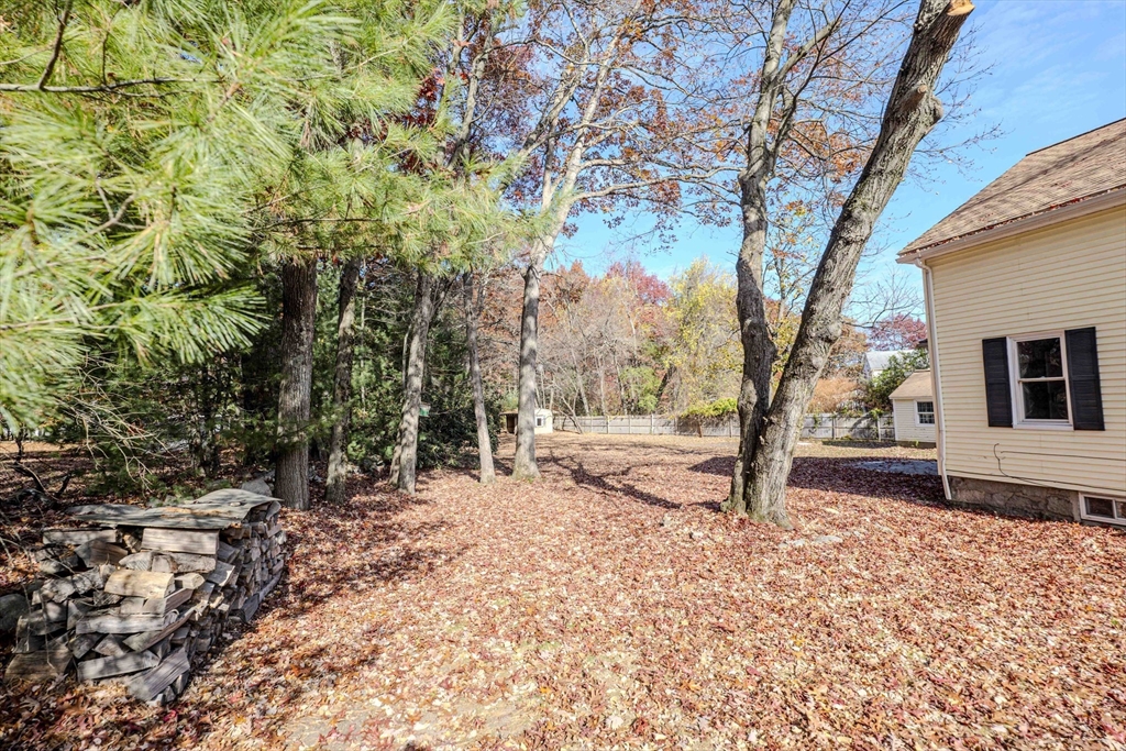 231 Groton Road Chelmsford, MA 01863 - Photo 10 of 40 Gallery Image 10