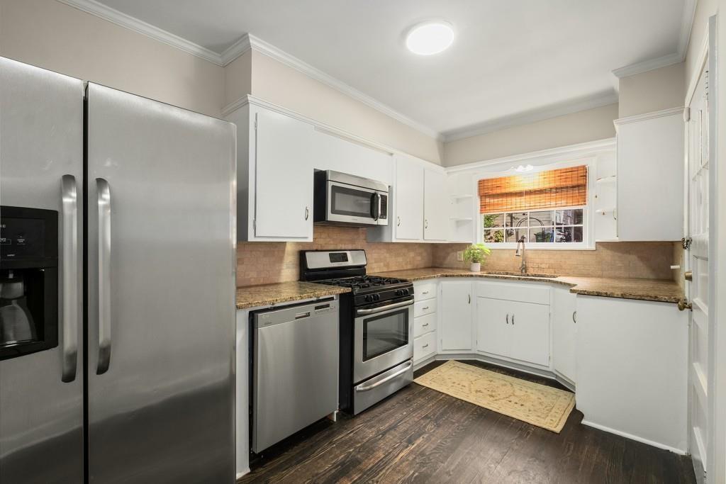 140 Rumson Road Northeast Atlanta, GA 30305 - Photo 11 of 23