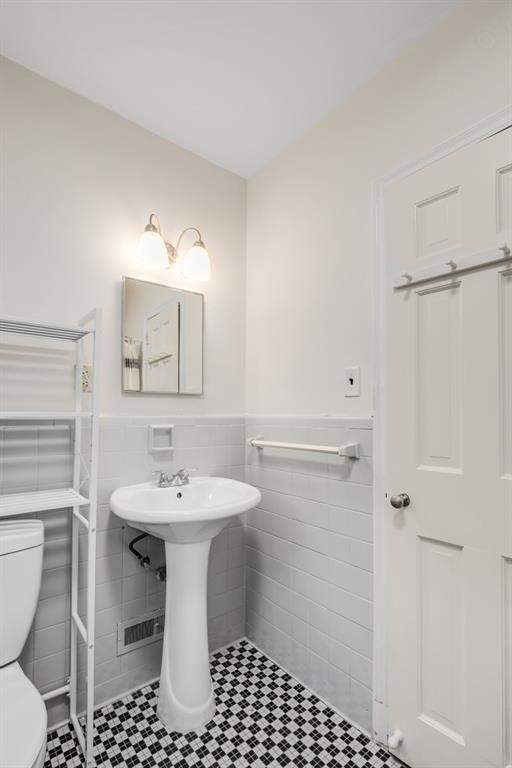 140 Rumson Road Northeast Atlanta, GA 30305 - Photo 18 of 23