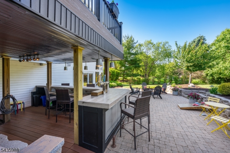 35 Titus Road Skillman, NJ 08558 - Photo 7 of 20