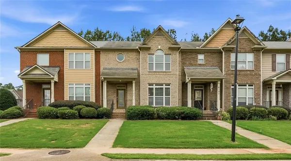 $369,900 | 6199 Thorncrest Drive, Tucker, GA 30084
