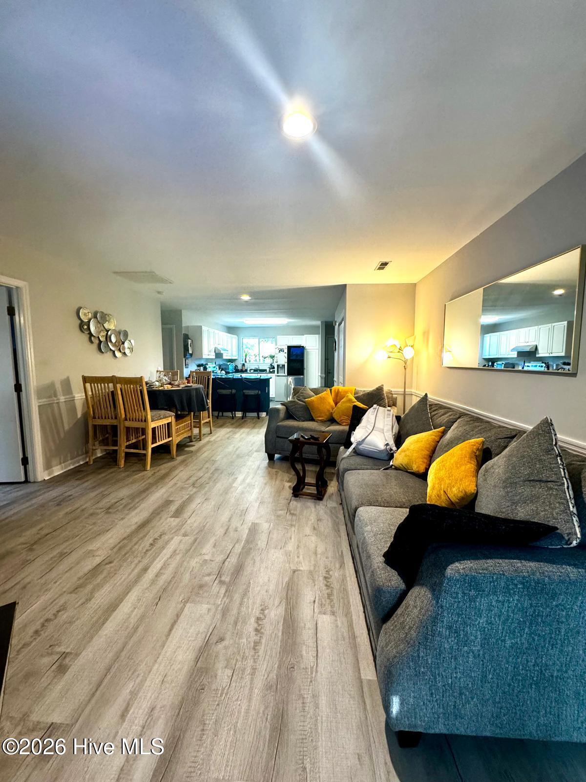 402D Forest Park Road, Unit D Wilmington, NC 28409 - Photo 4 of 11 WhatsApp Image 2026-05-19 at 11.08.05 PM