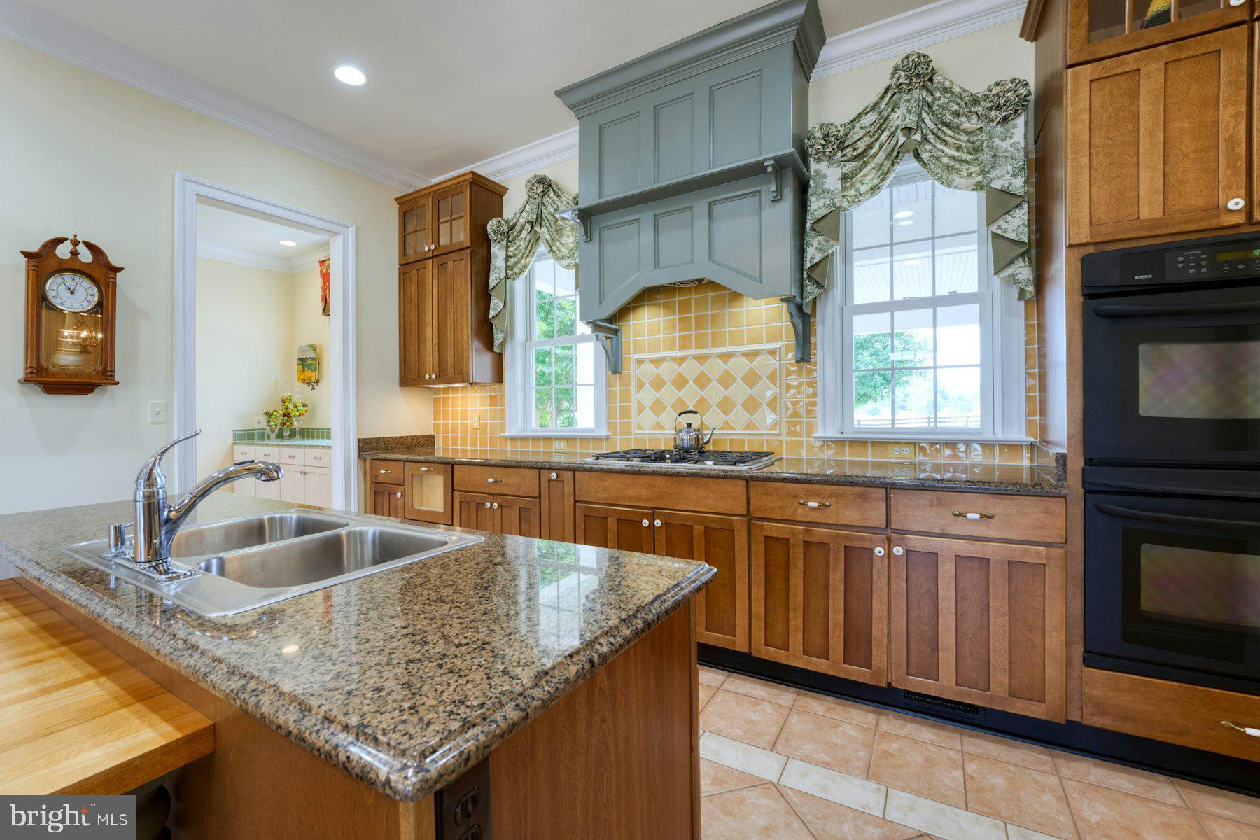 899 Earle Road Charles Town, WV 25414 - Photo 27 of 109