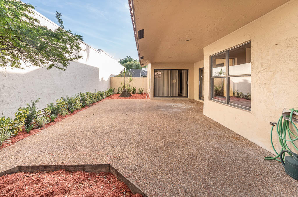 6876 Palmar Court Boca Raton, FL 33433 - Photo 35 of 51 20250813-6876 Palmar Court-0018
