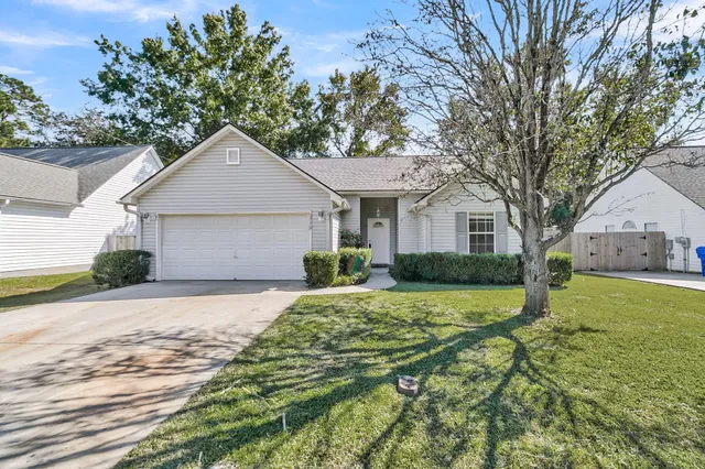 $310,000 | 2779 Shadow Lane, North Charleston, SC 29406