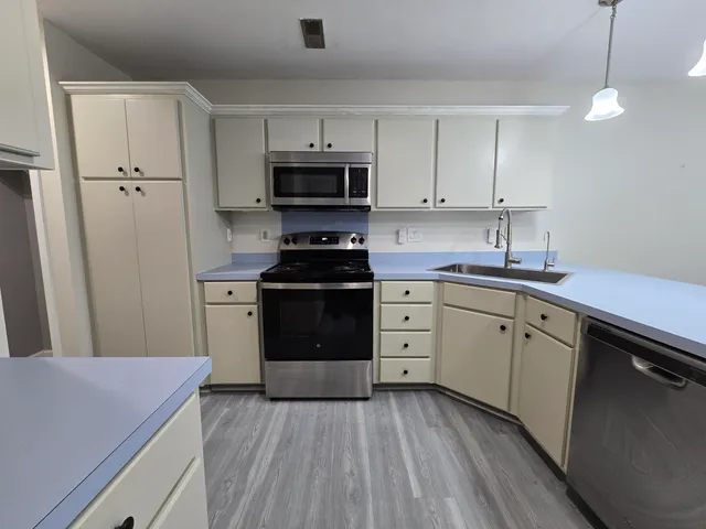 $310,000 | 2779 Shadow Lane, North Charleston, SC 29406