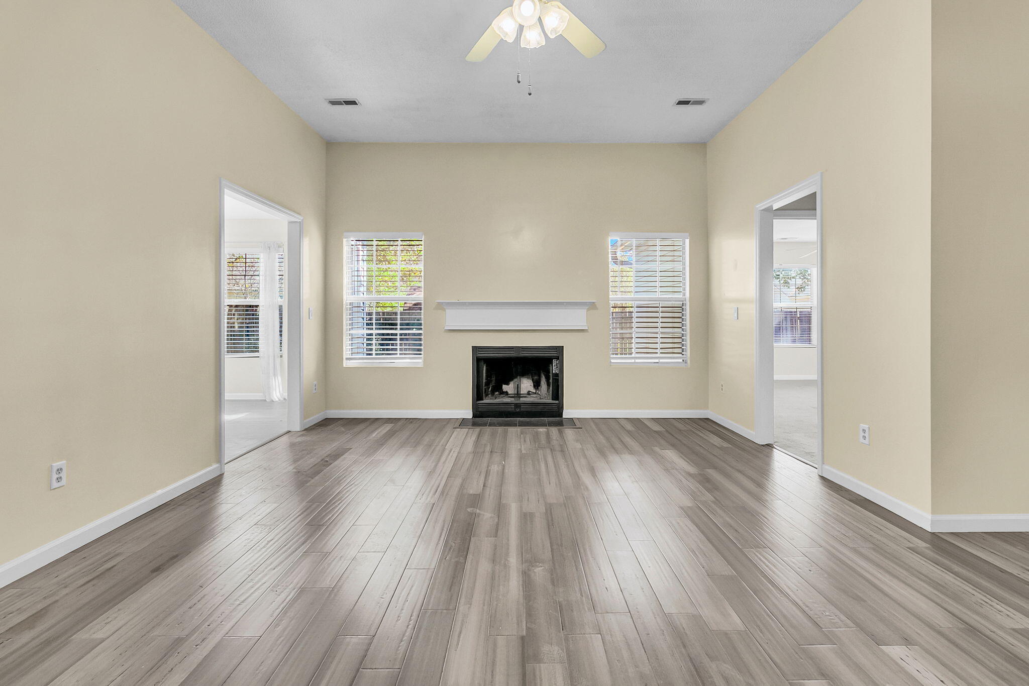 2779 Shadow Lane North Charleston, SC 29406 - Photo 2 of 27 CREM - 2779 Shadow Ln-26