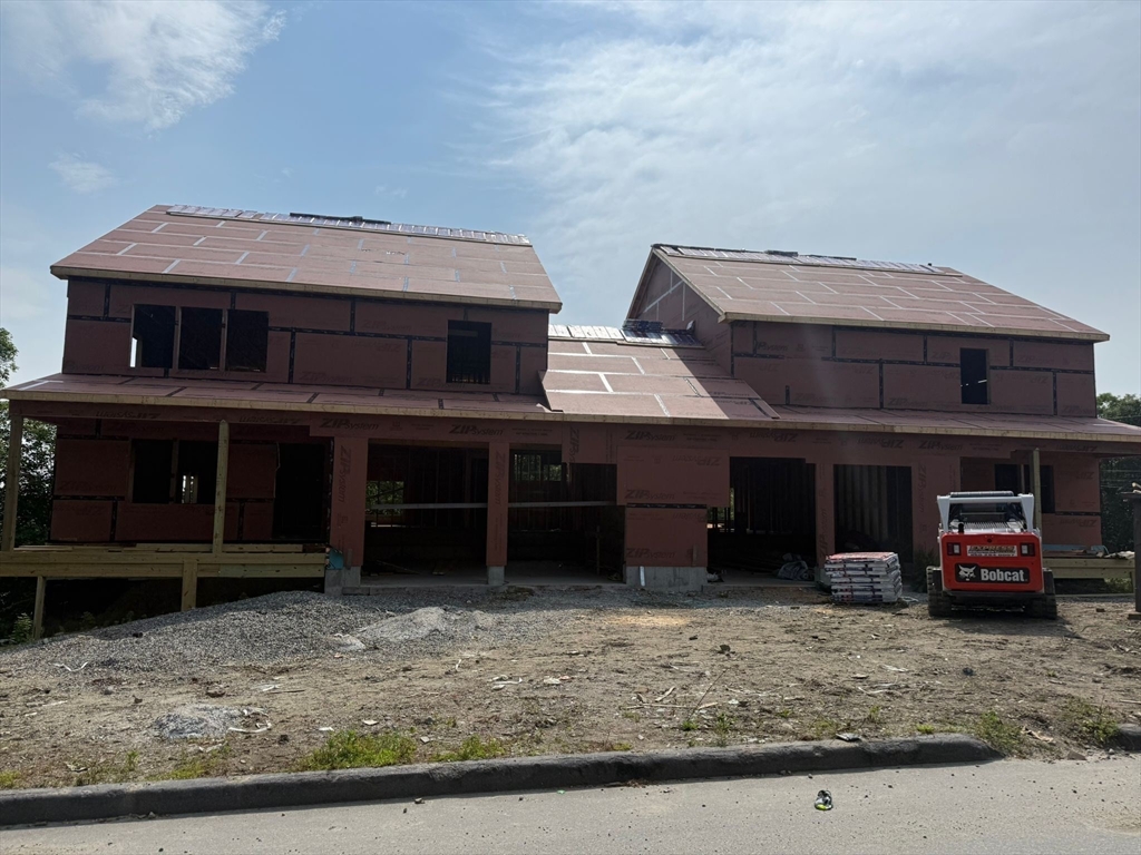 29 Steele Street Worcester, MA 01607 - Photo 4 of 6 a view of a car garage