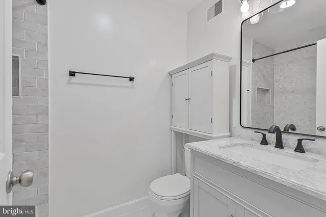 $2,750 | 7353 St Thomas Loop, Manassas, VA 20109