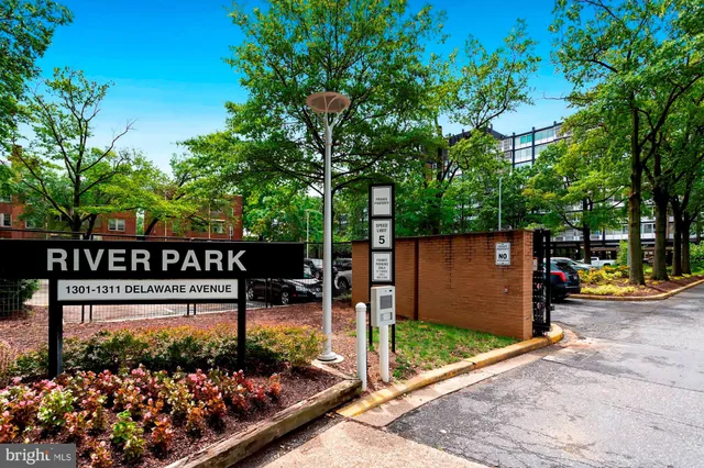 $99,900 | 1311 Delaware Avenue Southwest, Unit S346, Washington, DC 20024