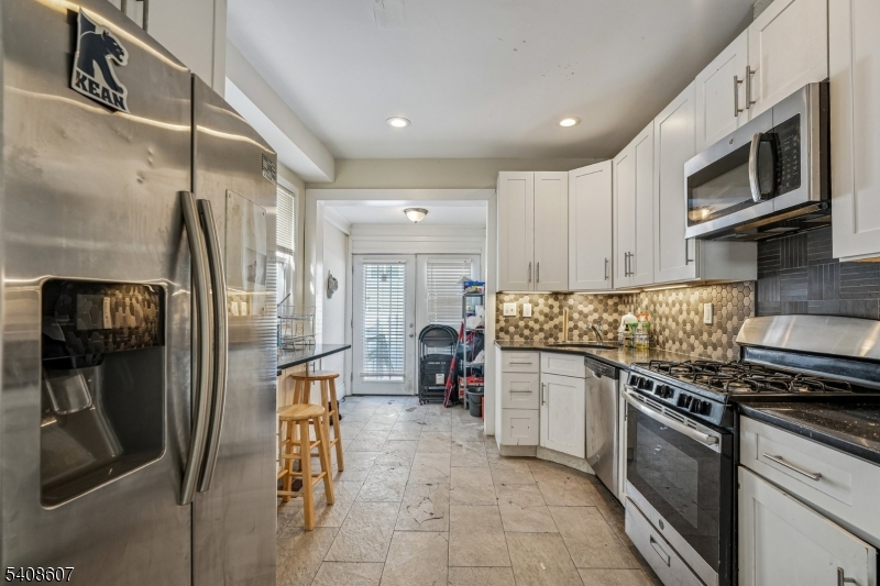 201 Murray Street Elizabeth, NJ 07202 - Photo 14 of 39