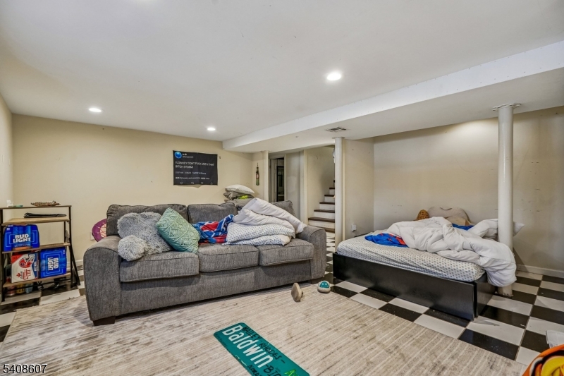 201 Murray Street Elizabeth, NJ 07202 - Photo 36 of 39