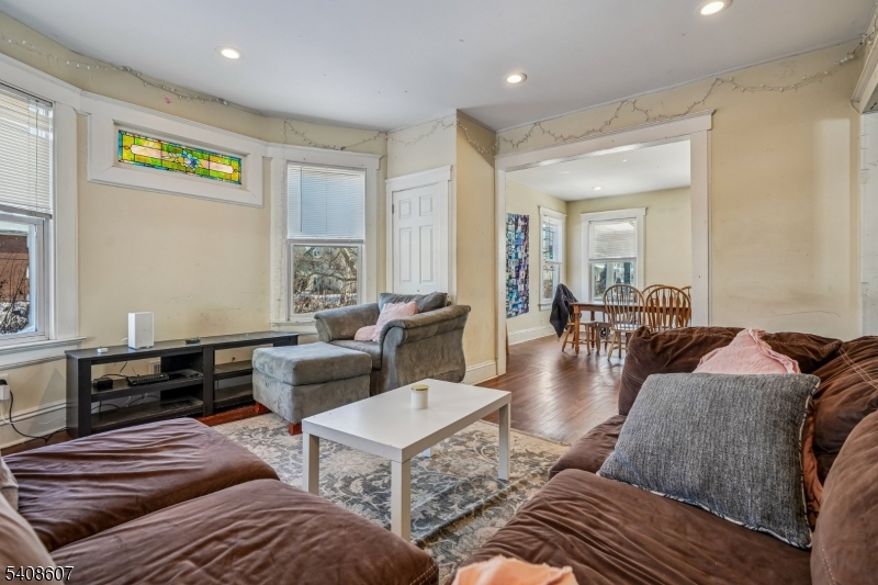 201 Murray Street Elizabeth, NJ 07202 - Photo 9 of 39