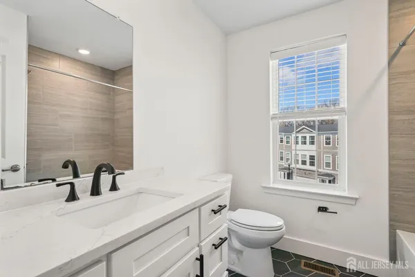 $4,200 | 1901 Swales Court, Monroe Township, NJ 08831