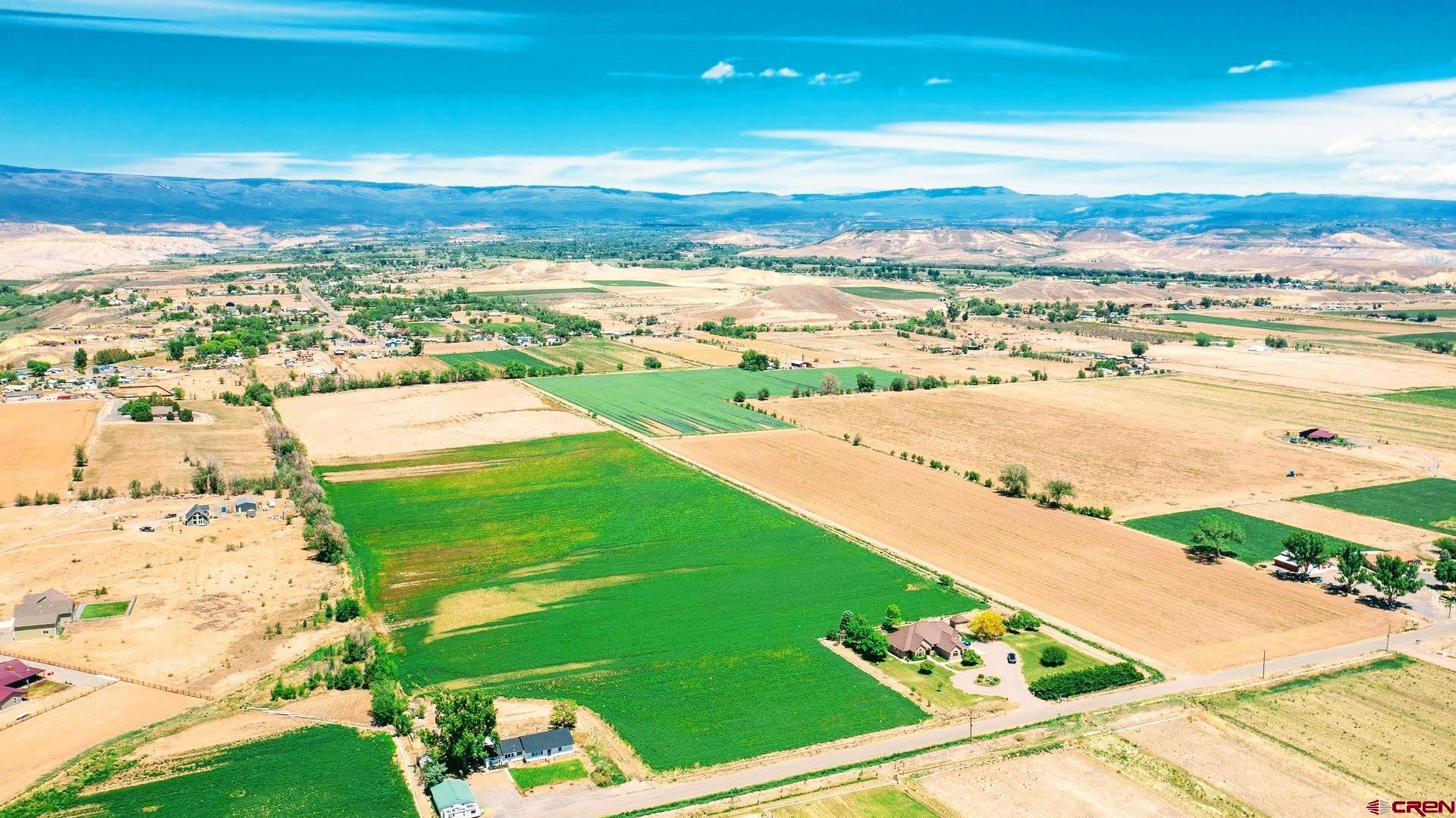 a view of an ocean view