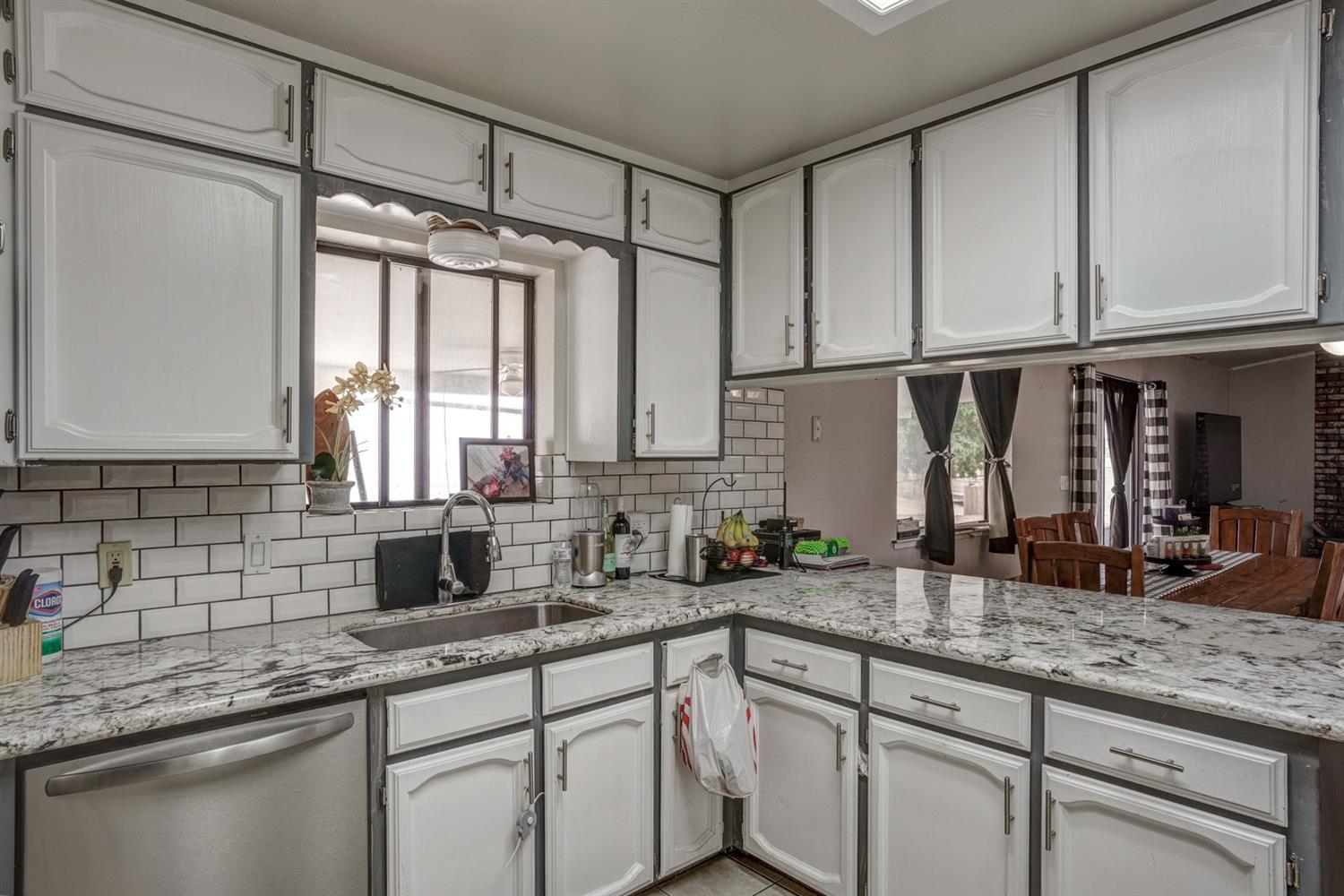 17157 Karen Road Madera, CA 93636 - Photo 18 of 68 Gallery Image 18