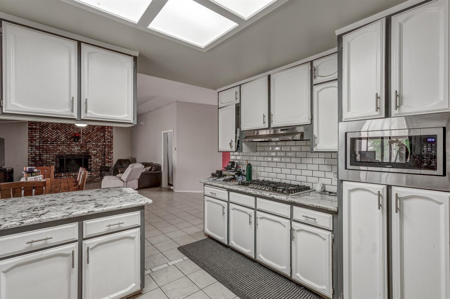 17157 Karen Road Madera, CA 93636 - Photo 19 of 68 Gallery Image 19