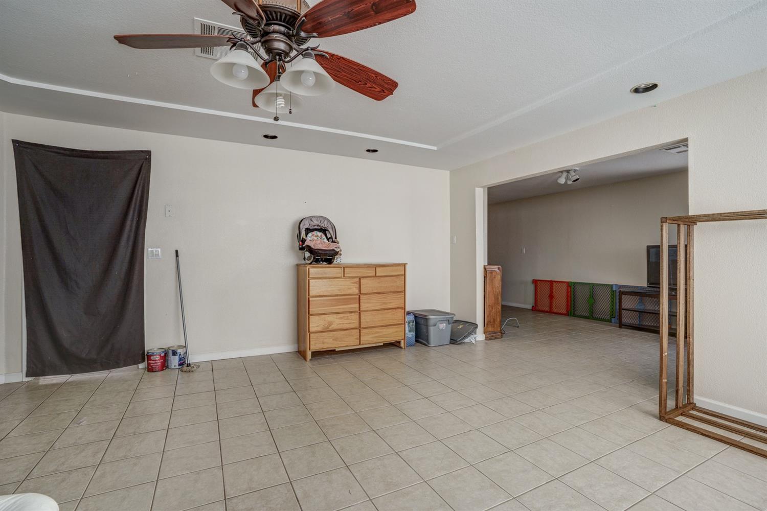 17157 Karen Road Madera, CA 93636 - Photo 27 of 68 Gallery Image 27