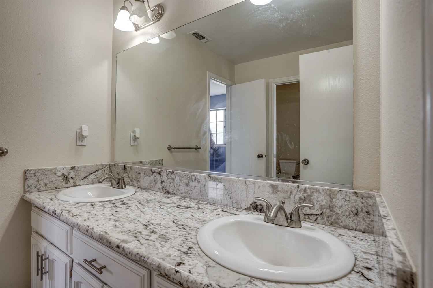 17157 Karen Road Madera, CA 93636 - Photo 36 of 68 Gallery Image 36