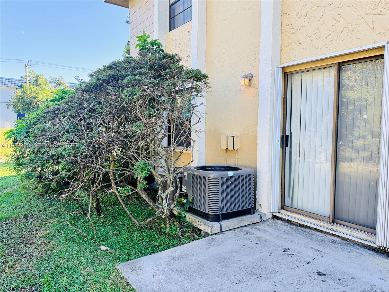 2651 Riverside Drive, Unit 3 Coral Springs, FL 33065 - Photo 18 of 29