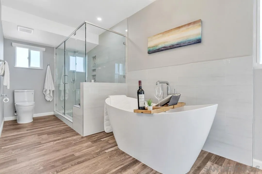 12232 Colony Drive Poway, CA 92064 - Photo 32 of 61 a view of an empty room and wooden floor