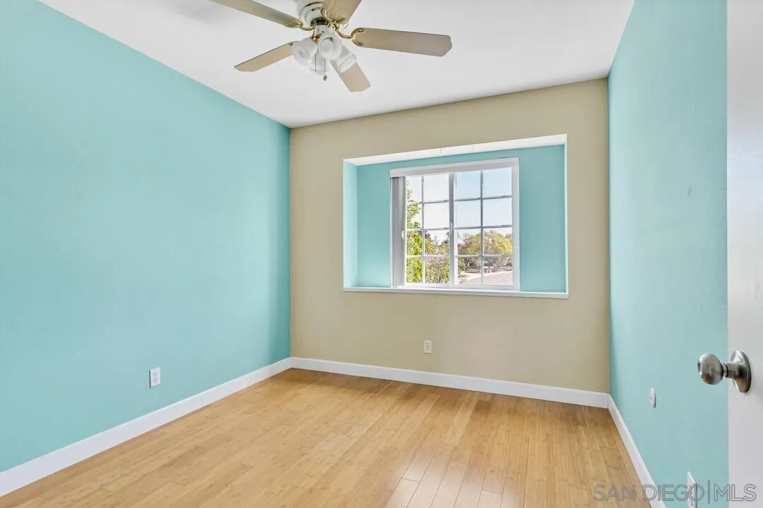 12232 Colony Drive Poway, CA 92064 - Photo 36 of 61 an empty room with a window