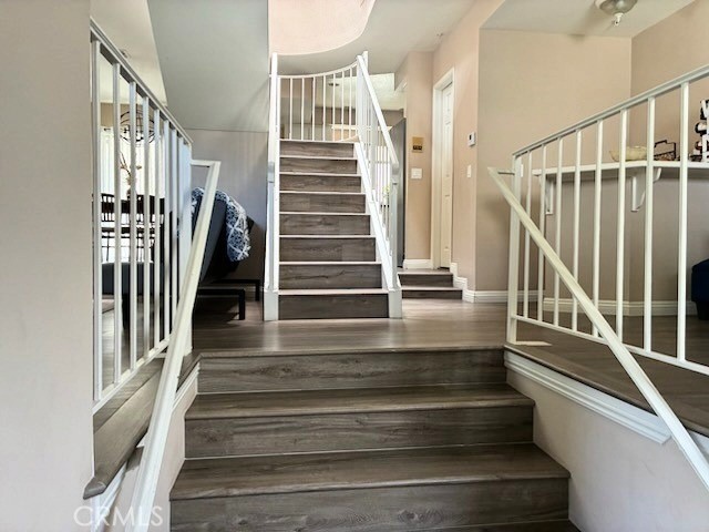 2249 Montrose Avenue, Unit 7 Montrose, CA 91020 - Photo 19 of 54 a view of entryway