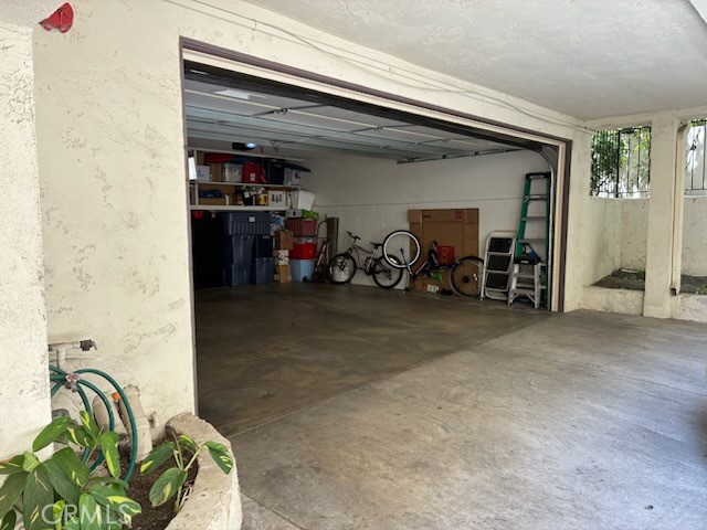 2249 Montrose Avenue, Unit 7 Montrose, CA 91020 - Photo 47 of 54 a view of a garage