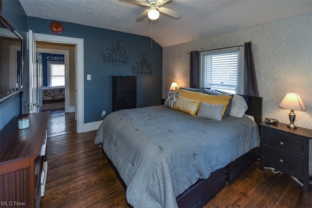 2607 Kingston Road Cleveland, OH 44118 - Photo 18 of 35