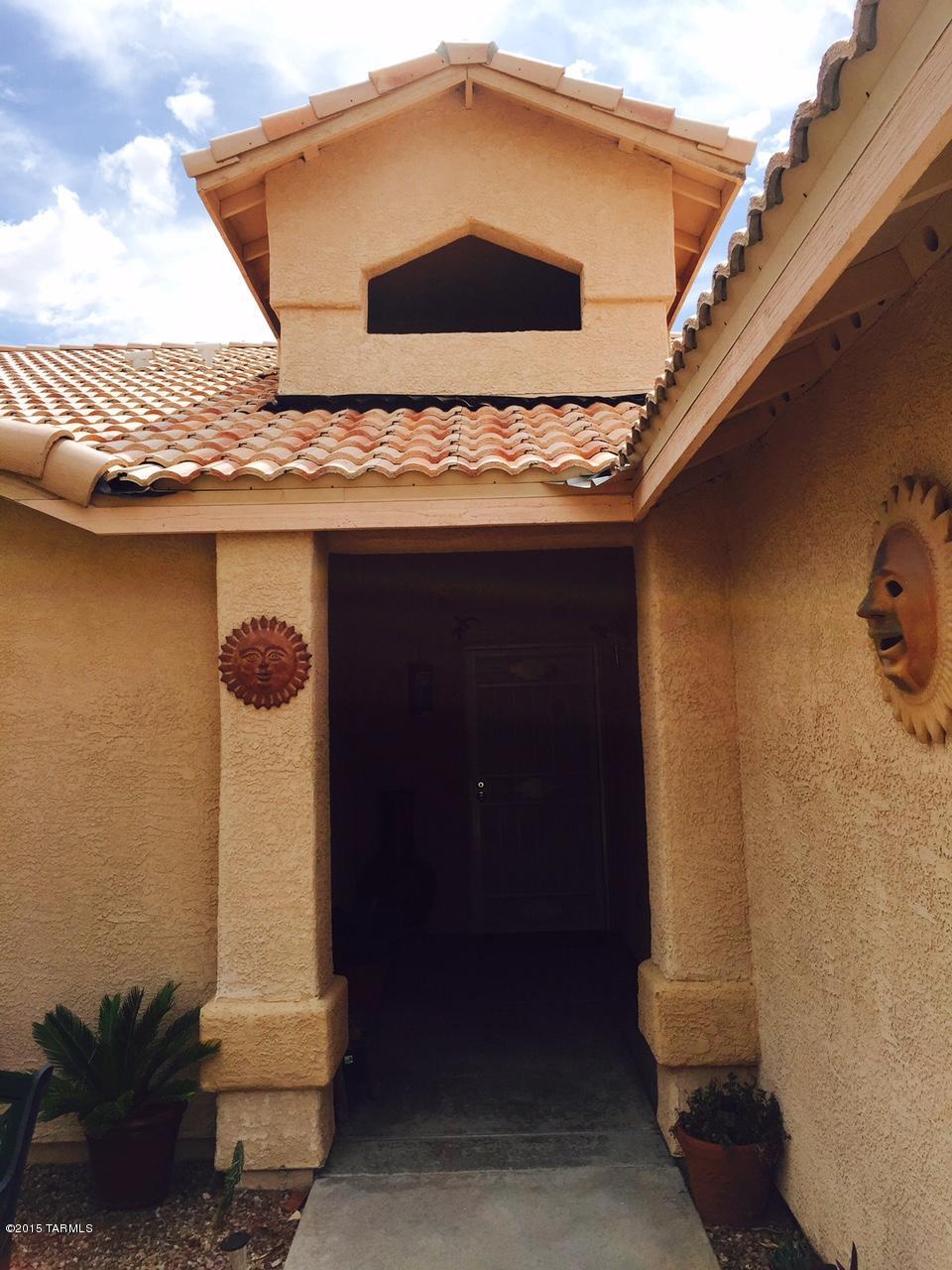 3356 South Thunder Chorus Road Tucson, AZ 85713 - Photo 2 of 21 Gallery Image 2