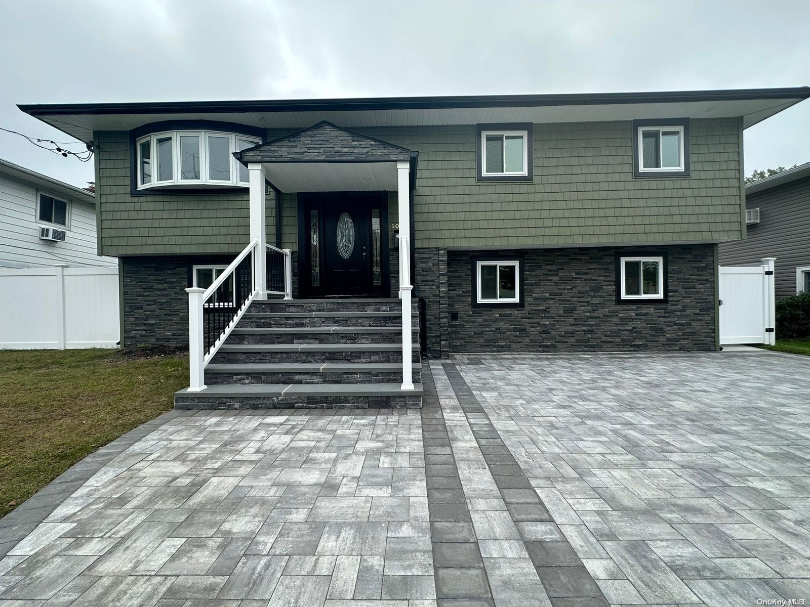 1056 Wood Park Drive Baldwin, NY 11510 - Photo 1 of 1