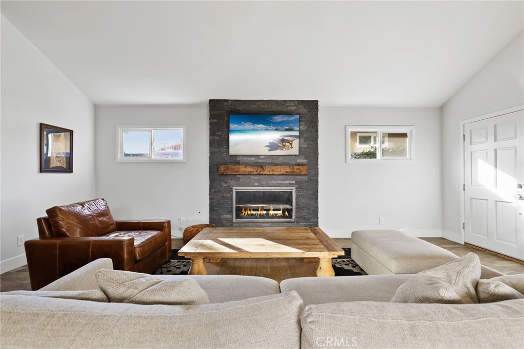 630 Indianapolis Avenue Huntington Beach, CA 92648 - Photo 16 of 42